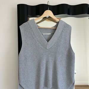 A&F V-Neck Knit Sweater Vest